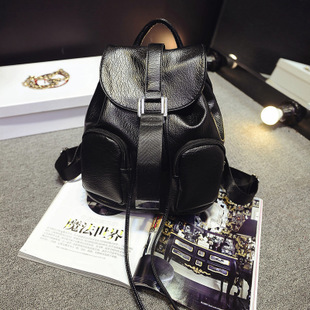 引領(lǐng)潮流，堅(jiān)固耐用——高碑店市新城猛泰箱包銷售部精選PU雙肩包